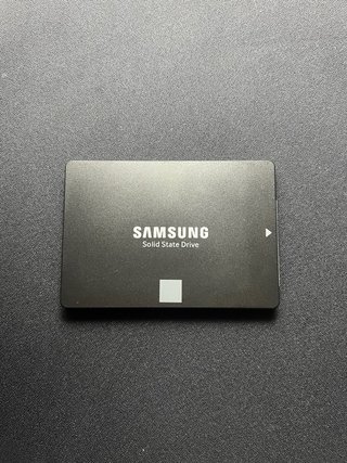 Samsung V-NAND SSD 870 EVO 1 TB