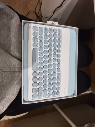 Custodia con Tastiera Blu per iPad 10 (10,9)