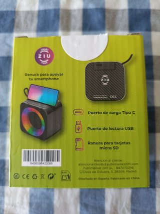 Altavoz Bluetooth Ziu con Soporte