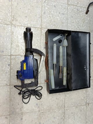 Martillo Demoledor Eléctrico con Maletín