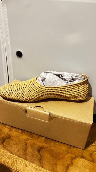 Sandalias de esparto tejidas