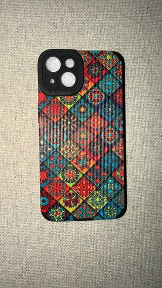 Fundas iPhone 14 / 13 Diseños variados