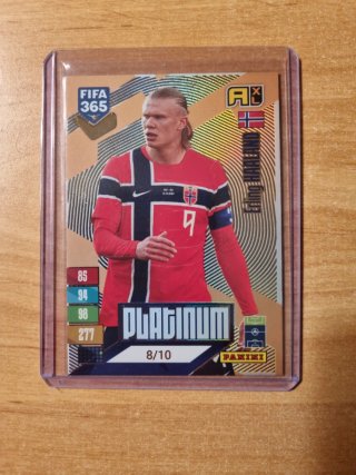 Carta Erling Haaland Platinum 8/10 FIFA 365 2027