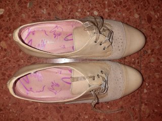 Zapatos Pitillos Beige Talla 37