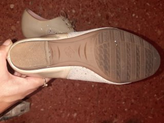 Zapatos Pitillos Beige Talla 37