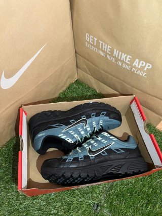 Zapatillas Nike P-6000 talla 40 sin estrenar