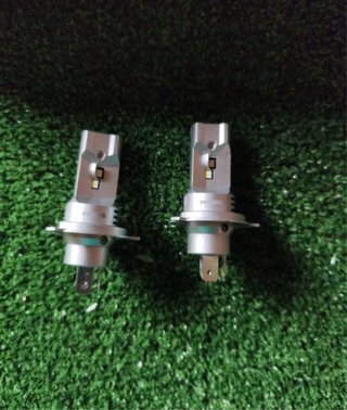 Bombillas Philips H4-LED Ultinon Pro6000 HL