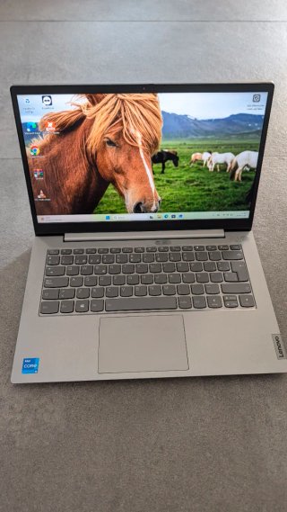 Lenovo Thinkbook 14 i5 8gb RAM nvme
