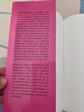 ¿Ética o ideología de la Inteligencia Artificial?