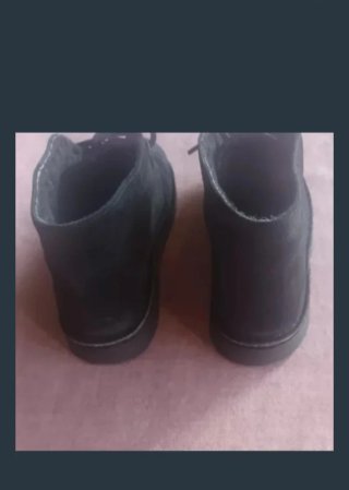 Botines negros T 39