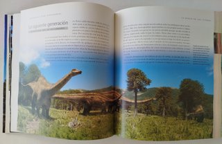 Caminando Entre Dinosaurios. Una Historia Natural.