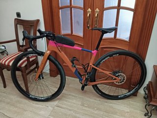 Bicicleta Gravel Cannondale