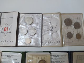 LOTE 6 CARTERAS NUMISMATICAS FNMT