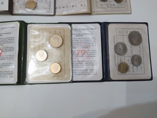 LOTE 6 CARTERAS NUMISMATICAS FNMT