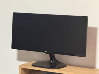 LG UltraWide 25 FHD
