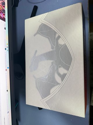 Scatola Collezione Charizard Spada e Scudo Pokémon