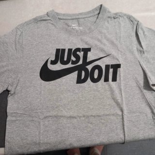 Camiseta Nike Just Do It Gris Talla S