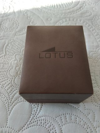 Reloj Lotus de Caballero