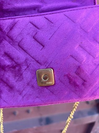Borsa Fendi Baguette Viola
