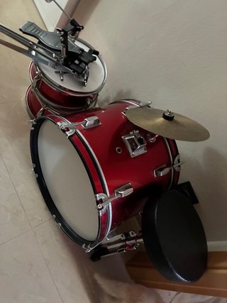 Batería roja infantil