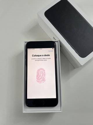 iPhone 7 128GB Preto