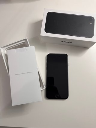 iPhone 7 128GB Preto