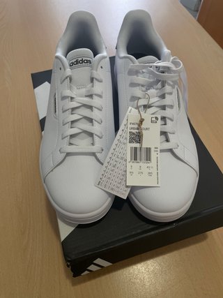 Scarpe adidas Urban Court Bianche