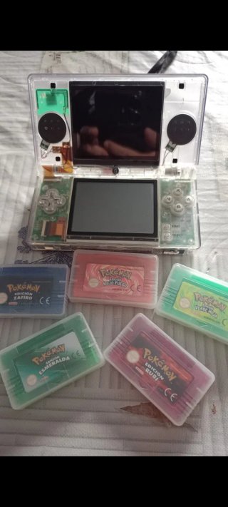 Nintendo DS Lite + 5 Giochi Pokémon