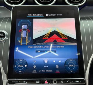 Mercedes-Benz GLC 220d AMG 2023 94.000 km 197 cv
