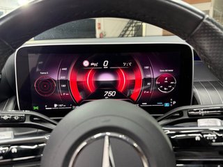 Mercedes-Benz GLC 220d AMG 2023 94.000 km 197 cv