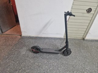 Patinete Eléctrico Negro