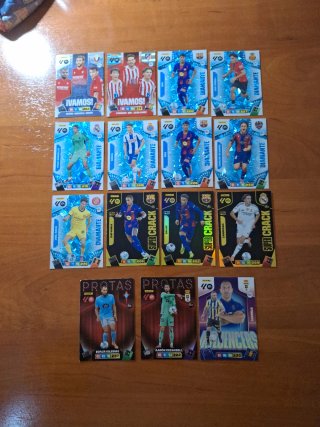 Lote de 84 Cromos Panini Adrenalyn XL 2025-26.