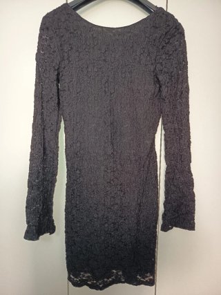 Vestido de encaje negro para fiesta