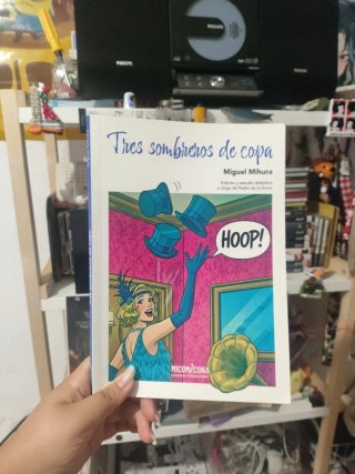 Tres sombreros de copa
