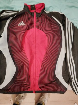Sudadera Adidas con cremallera