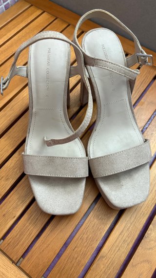 Sandalias Pull&Bear Beige Talla 37