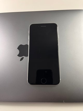 iPhone SE 2ª Geração 64GB Prata