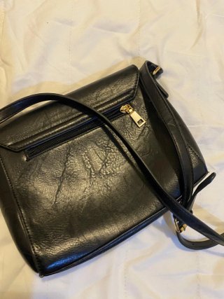 Bolso bandolera mediano negro