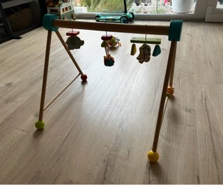 Parque infantil de madera