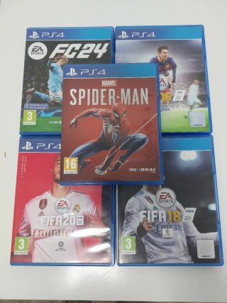 Confezione 5 Giochi PS4