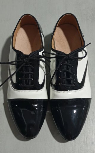 Zapatos de Baile con tacon Negro y Blanco