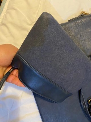 Bolso azul 2 en 1 con detalle dorado