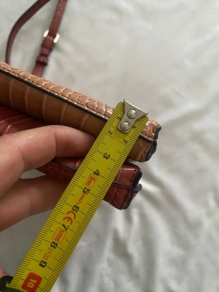 Bolso pequeño piel cocodrilo marrón y rojo