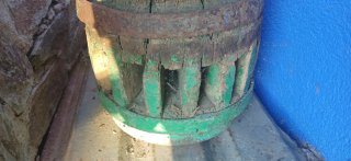 Buje de Rueda de Carro Antiguo