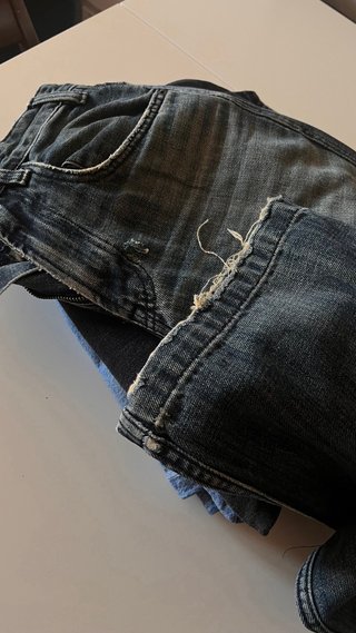 Mas de un kilo de Tela de Jean