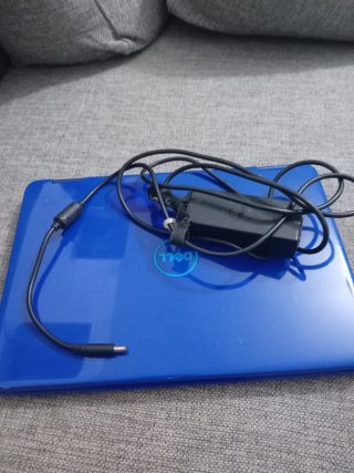 Portátil Dell Inspiron 11.  !!URGE LA VENTA!!