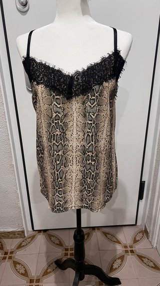 Top de tirantes animal print, regulables