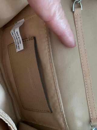 Bolso pequeño tipo monedero