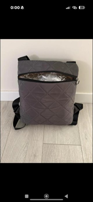 Mochila Acolchada Gris
