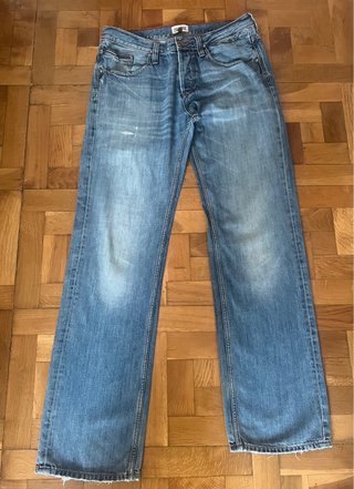 Pantalón vaquero de chico. Hilfiger Denim.Talla 44